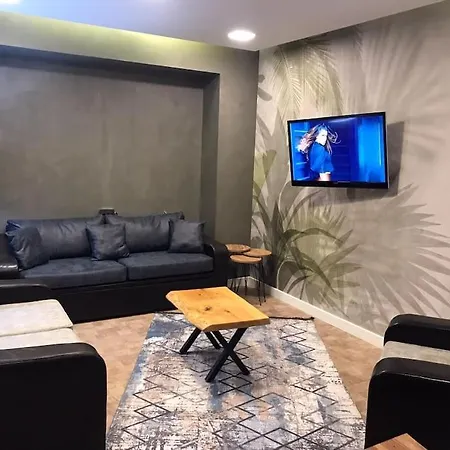 Apartmán Kapali Tesis Kiralama Yapilmiyor!!! *