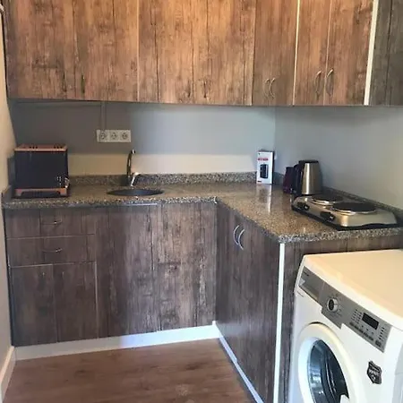 Kapali Tesis Kiralama Yapilmiyor!!! Apartmán